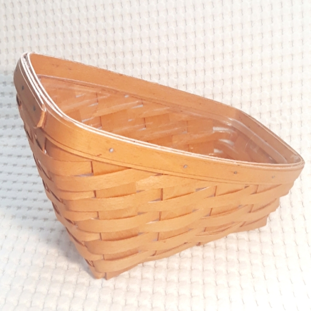 Vintage 1994 Longaberger Slanted Vegetable Basket - Signed Woven Basket - Picture 2 of 15